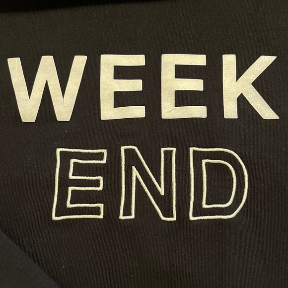 Weekend Black Crewneck Sweatshirt. Size L - Picture 4 of 10